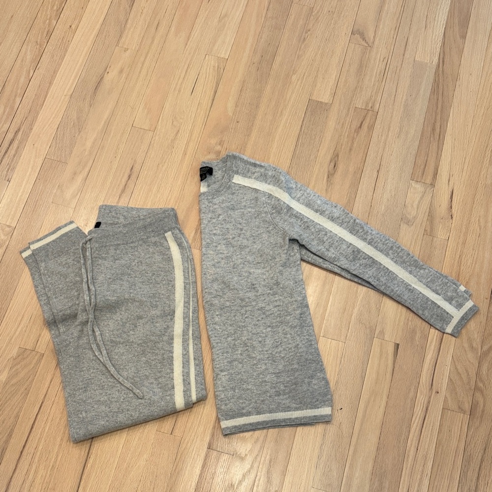Grey 100% Cashmere Jogger and Sweater Set